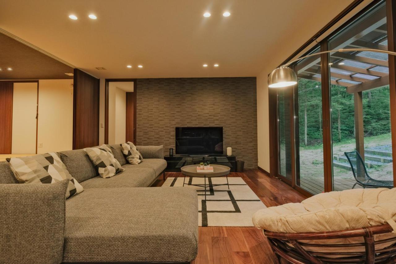 Fandina藤原 Villa Azumaiokozan Buitenkant foto
